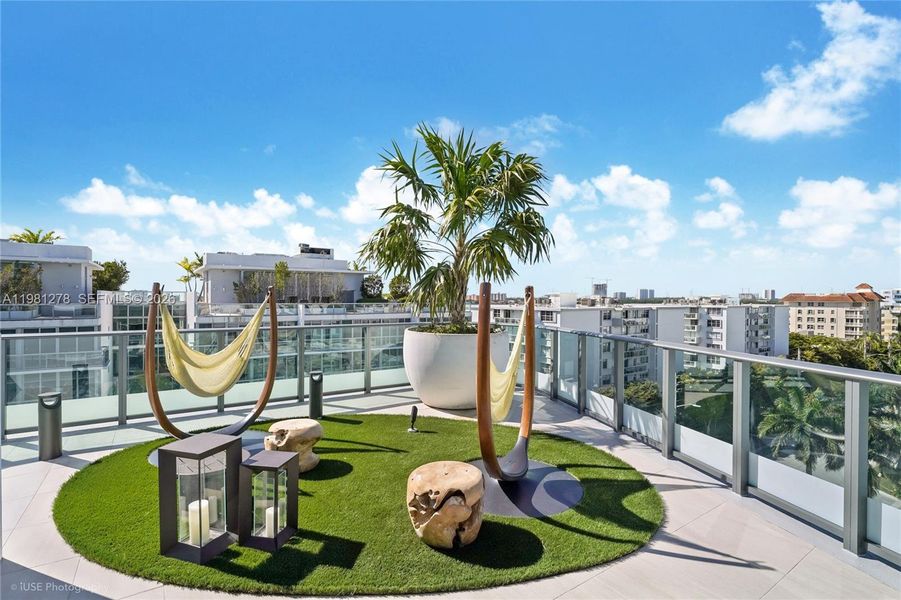 Community amenities in Alana Bay Harbor Islands, Bay Harbor Islands (Image 27).