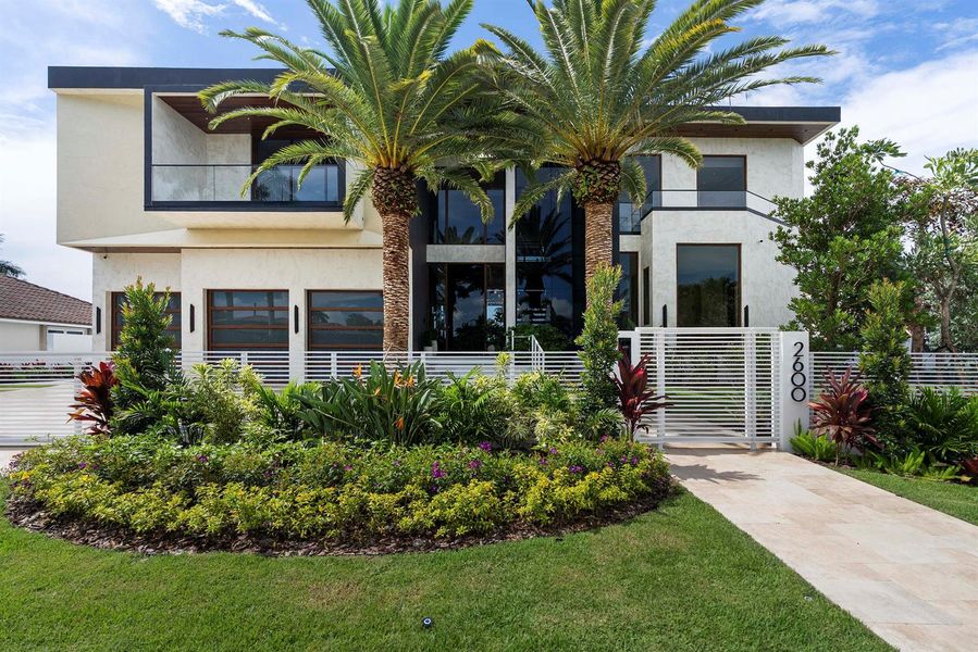 house front1