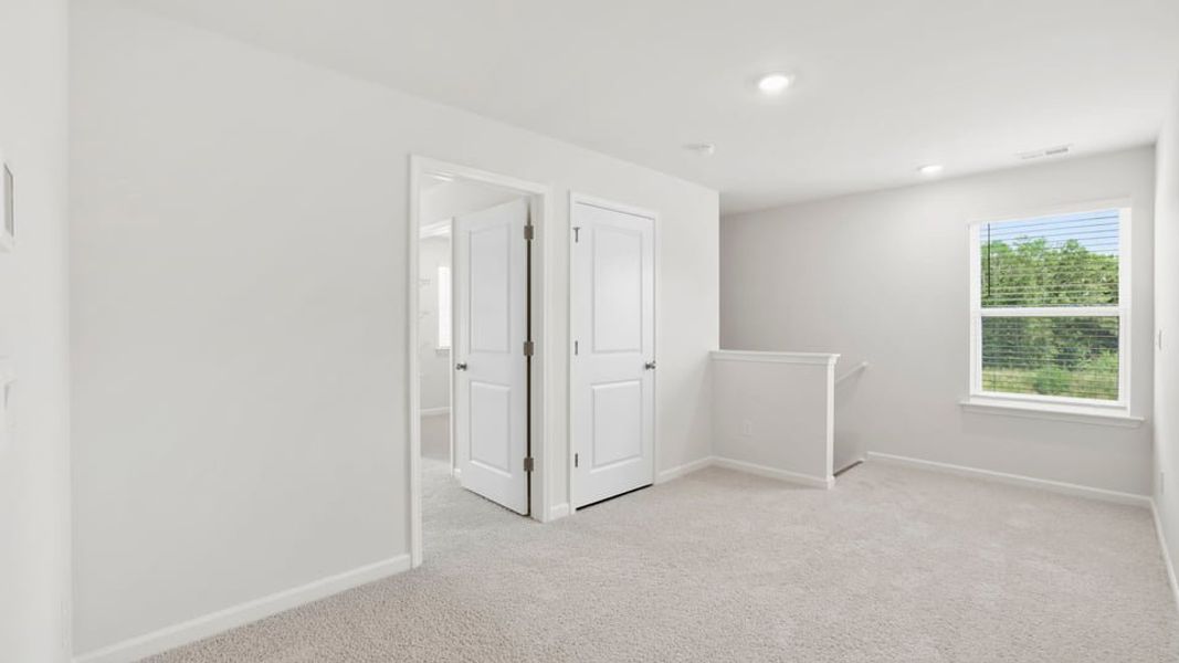 Spacious, unfurnished interior of a new home in Durbin Meadows, Fountain Inn (Image 26). Spacious, unfurnished interior of a new home in Durbin Meadows, Fountain Inn (Image 26).