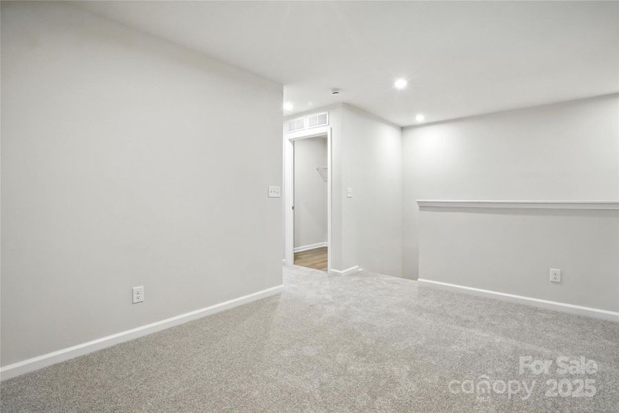 Spacious, unfurnished interior of a new home in Arbor Chase, Clover (Image 14). Spacious, unfurnished interior of a new home in Arbor Chase, Clover (Image 14).