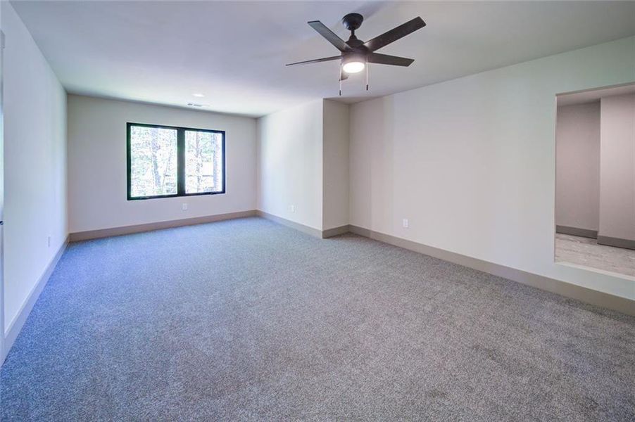 Spacious, unfurnished interior of a new home in , Dawsonville (Image 24).