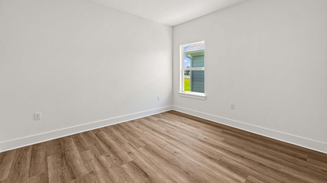 Spacious, unfurnished interior of a new home in Caballeros Estates At Hombre, Panama City Beach (Image 22).