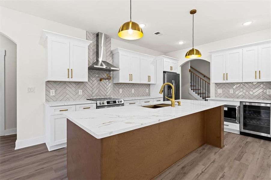 Furnished interior view inside a new home in , Gainesville (Image 44).