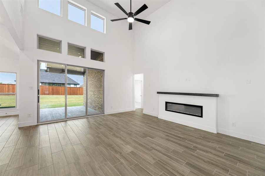 07. 9729 Chesney - Family 07. 9729 Chesney - Family