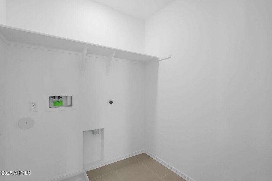 14615 W Sand Hills Rd ~ Ready Now!