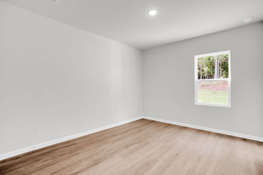 Spacious, unfurnished interior of a new home in Carriage Estates, Lexington (Image 39).