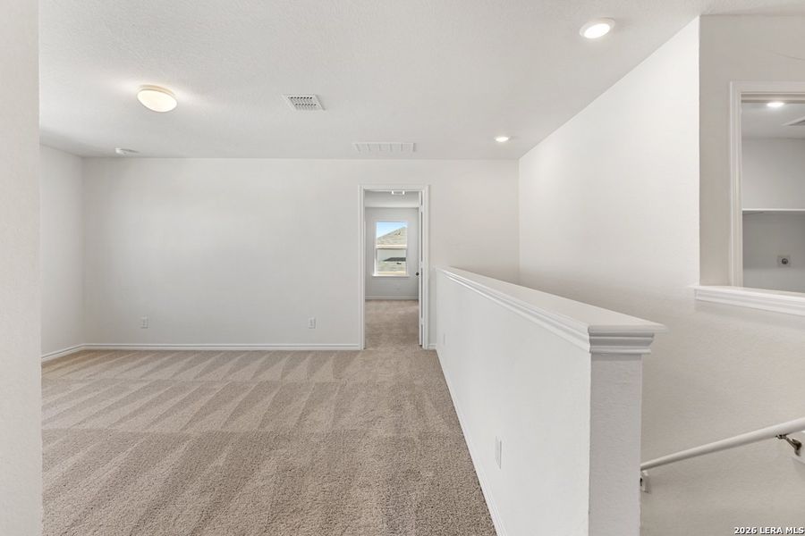 Spacious, unfurnished interior of a new home in The Granary - Heritage Collection, San Antonio (Image 18).