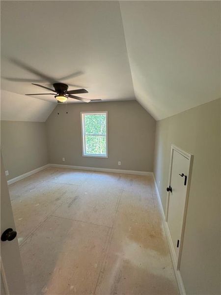 Spacious, unfurnished interior of a new home in , Franklin Springs (Image 17).