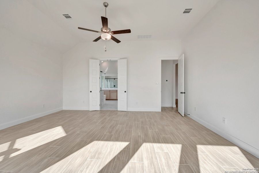 Spacious, unfurnished interior of a new home in Preserve at Annabelle Ranch, San Antonio (Image 25). Spacious, unfurnished interior of a new home in Preserve at Annabelle Ranch, San Antonio (Image 25).