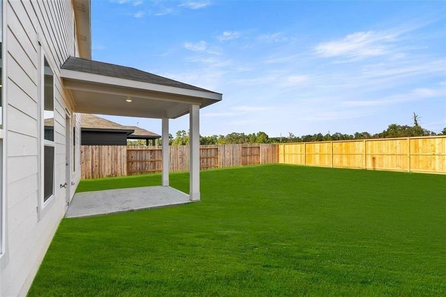 Exterior details and patio area of a home in Colony at Pinehurst 50s, Pinehurst (Image 4).
