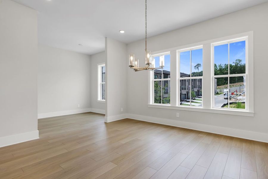Spacious, unfurnished interior of a new home in Echo Park, Suwanee (Image 23).