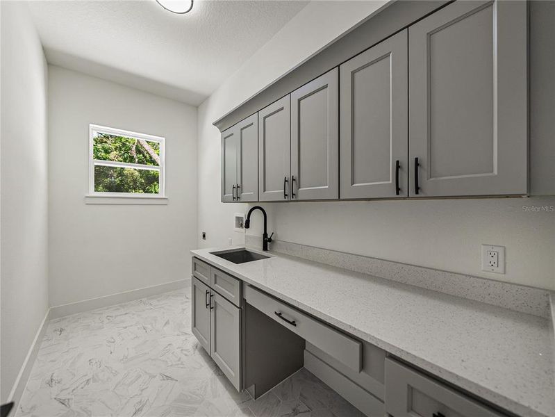 Furnished interior view inside a new home in , Dade City (Image 33). Furnished interior view inside a new home in , Dade City (Image 33).