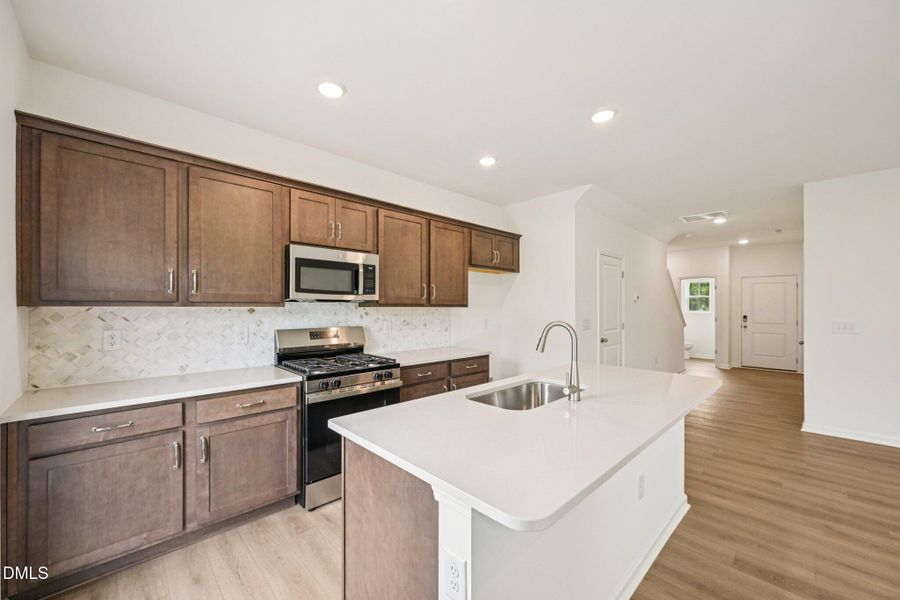 11-web-or-mls-Flagstone Wy-S1110-011