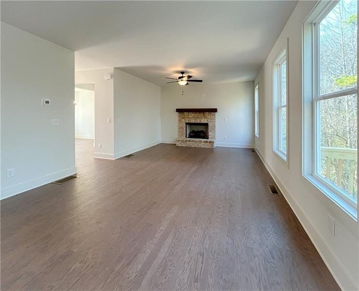 Spacious, unfurnished interior of a new home in , Cartersville (Image 28).