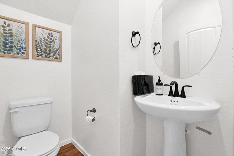 Powder Room Powder Room