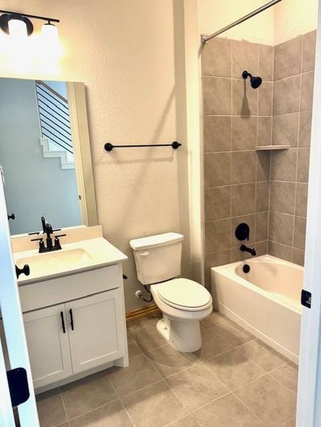 Furnished interior view inside a new home in Heritage, Dripping Springs (Image 5). Furnished interior view inside a new home in Heritage, Dripping Springs (Image 5).