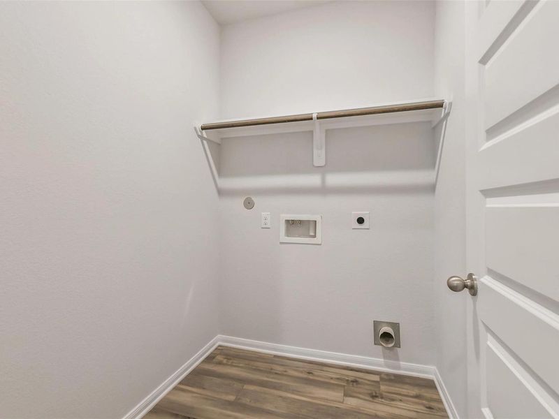 Spacious, unfurnished interior of a new home in Caney Creek Place, Conroe (Image 23). Spacious, unfurnished interior of a new home in Caney Creek Place, Conroe (Image 23).