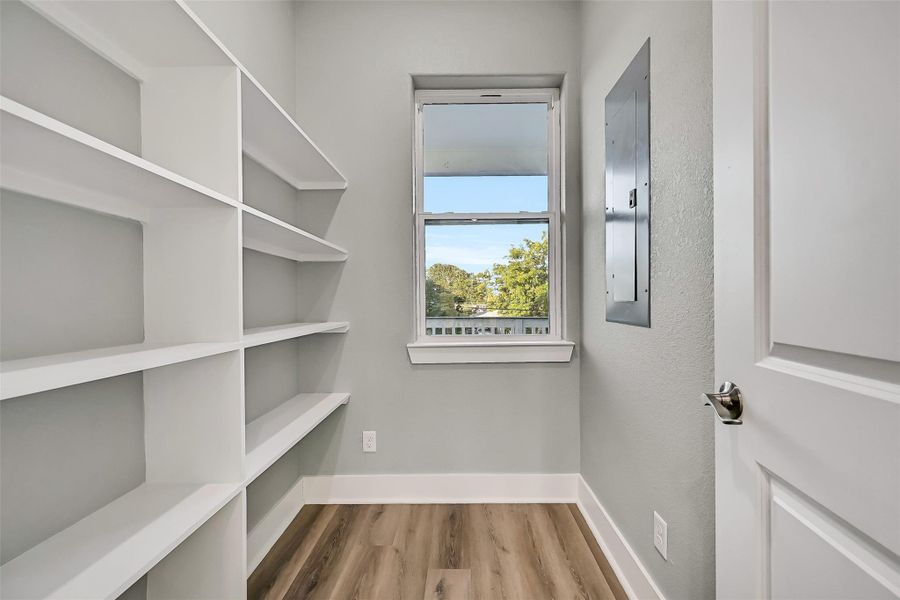 Image 40 of a home in .
