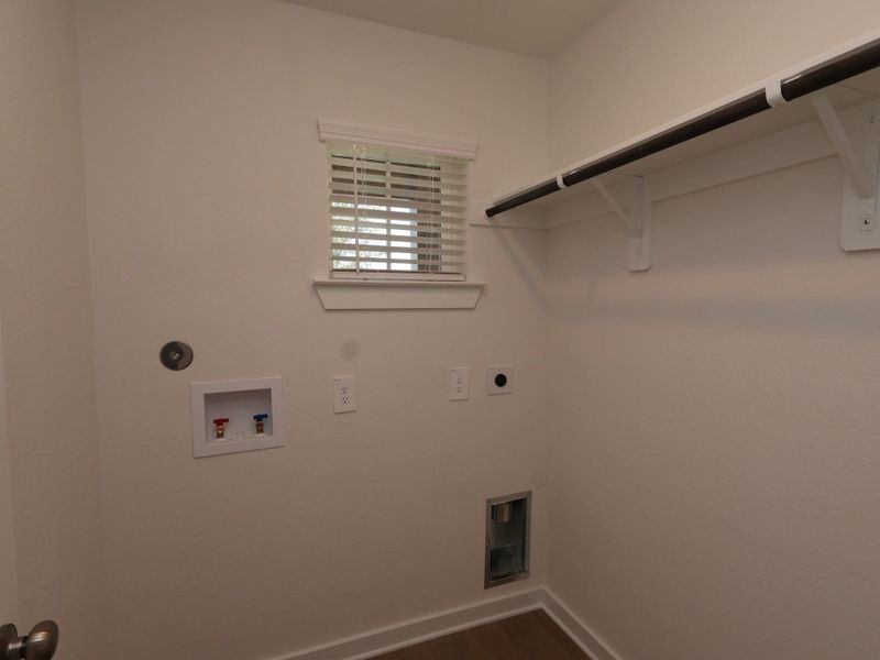 Spacious, unfurnished interior of a new home in Sorella, Tomball (Image 19). Spacious, unfurnished interior of a new home in Sorella, Tomball (Image 19).