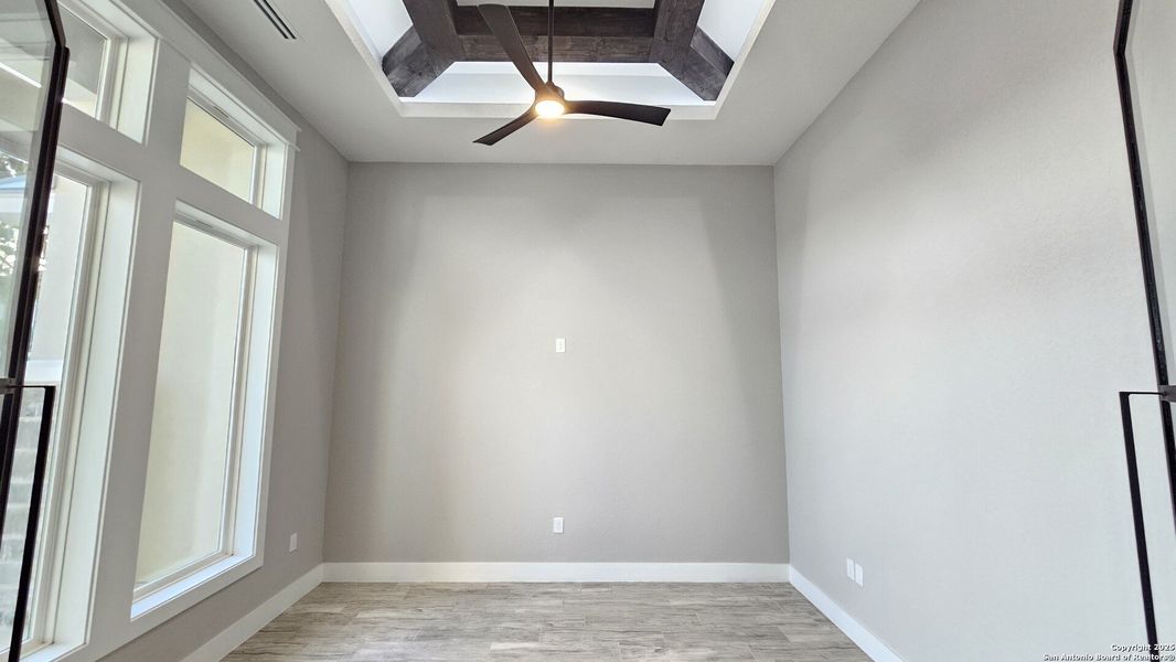 Spacious, unfurnished interior of a new home in , New Braunfels (Image 29).