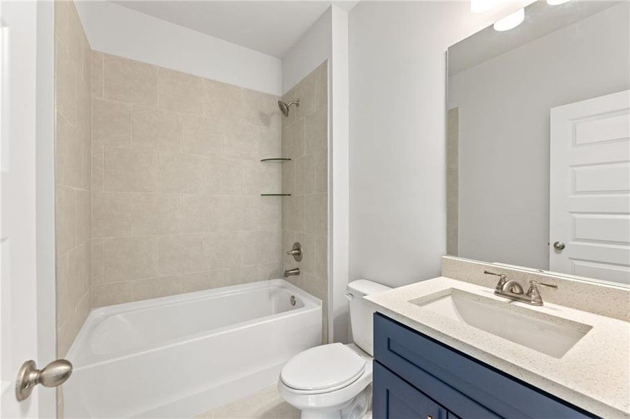 Furnished interior view inside a new home in Hellen Valley, Braselton (Image 15).