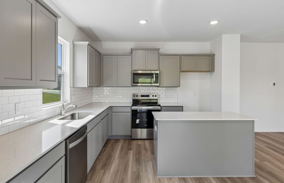 Furnished interior view inside a new home in Independence at Carter's Station, Columbia (Image 11).