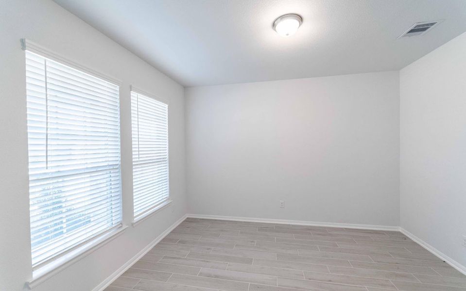 Image 19 of a home in River Ranch Meadows. Image 19 of a home in River Ranch Meadows.