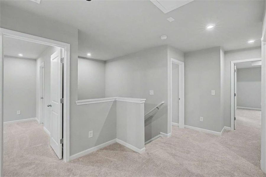 Spacious, unfurnished interior of a new home in The Reserve at Chapel Hill Phase II, Douglasville (Image 16).
