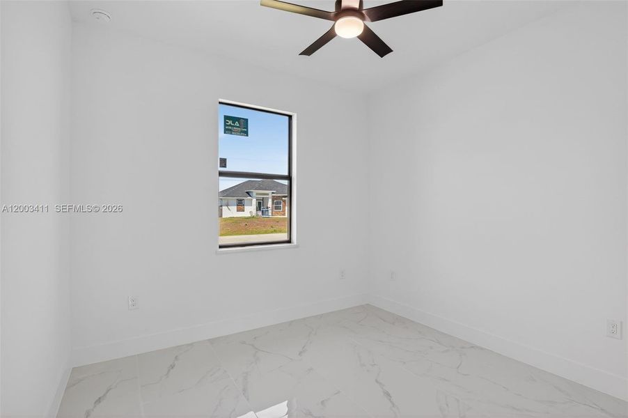 Spacious, unfurnished interior of a new home in , Lehigh Acres (Image 37).