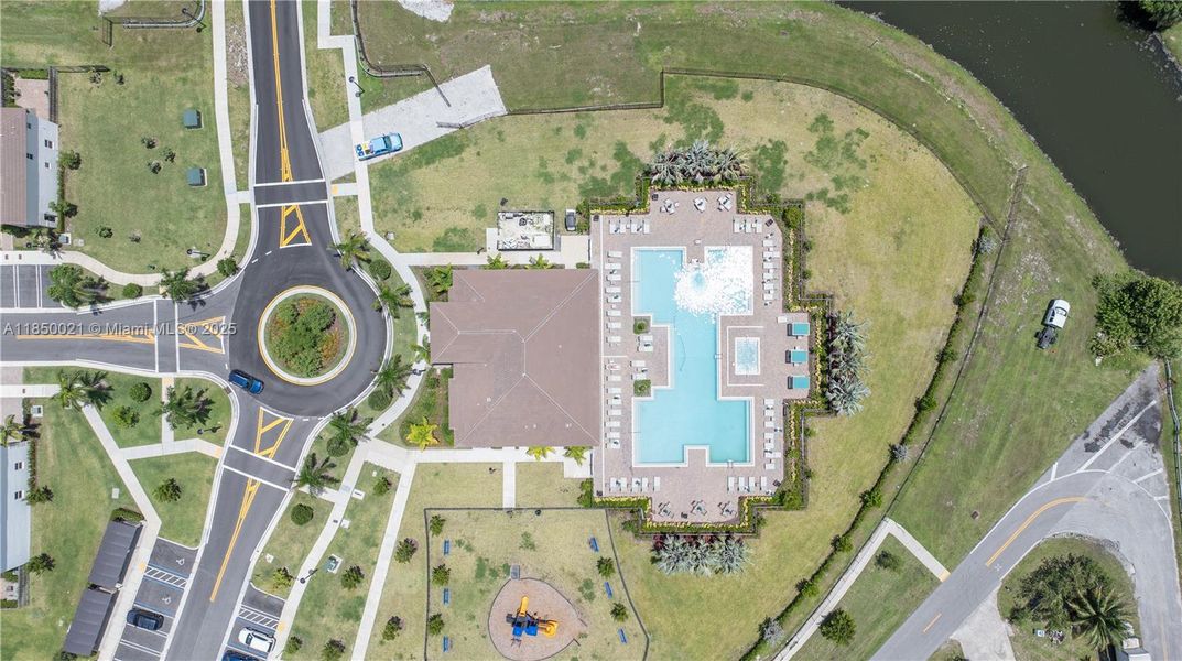 Image 41 of a home in .