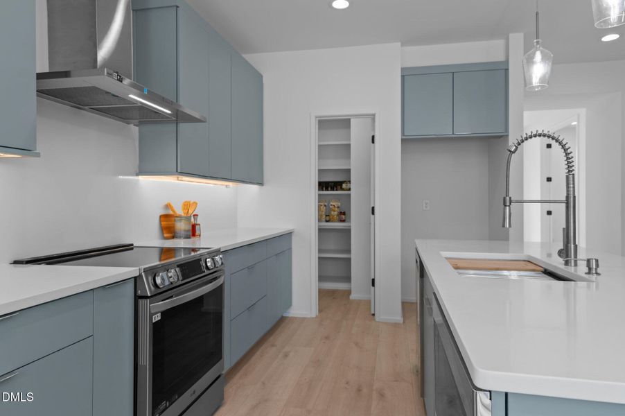 28-web-or-mls-DSC_2893 28-web-or-mls-DSC_2893