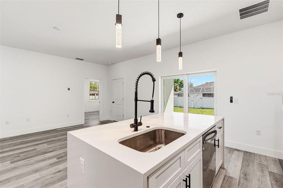 Image 33 of a home in .