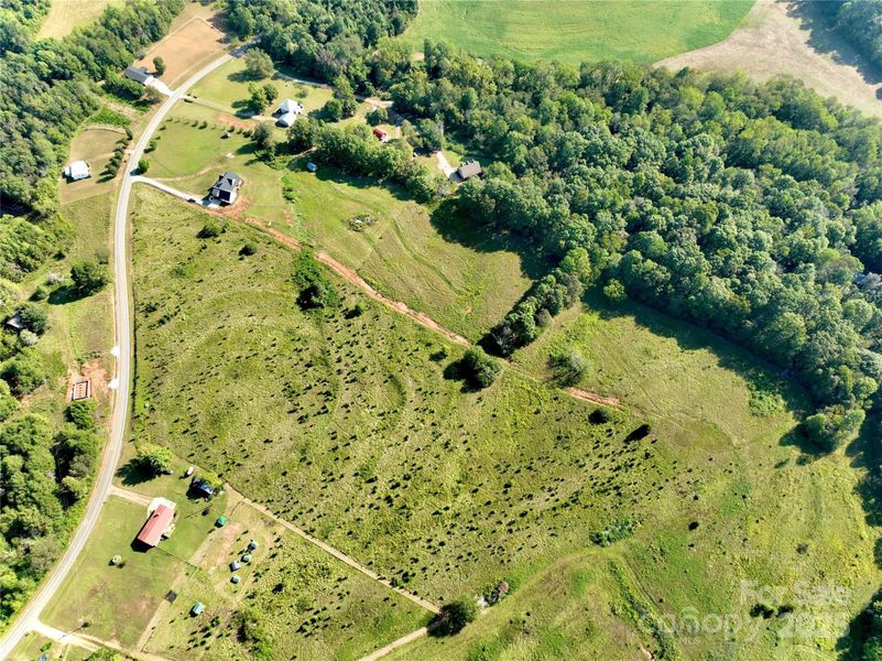 Image 34 of a home in .