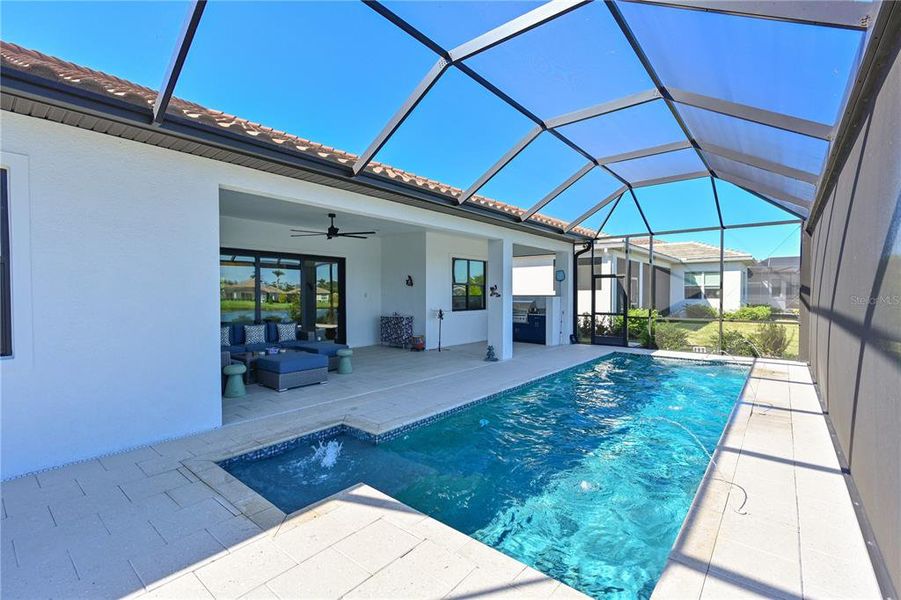 Exterior details and patio area of a home in , Sarasota (Image 3).