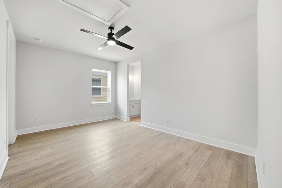 Spacious, unfurnished interior of a new home in Blue Heron Retreat, Little River (Image 31). Spacious, unfurnished interior of a new home in Blue Heron Retreat, Little River (Image 31).