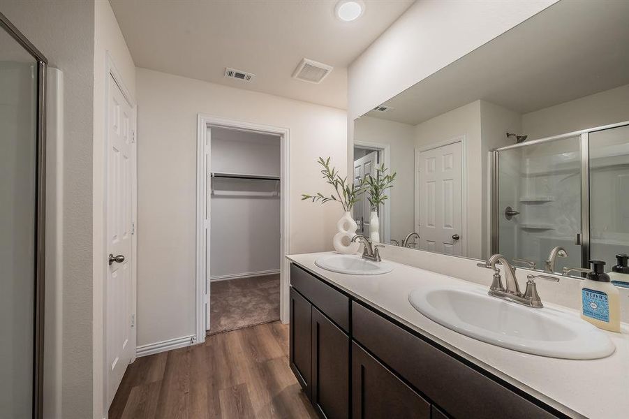 Furnished interior view inside a new home in Craftsman’s Corner, Cleburne (Image 9).