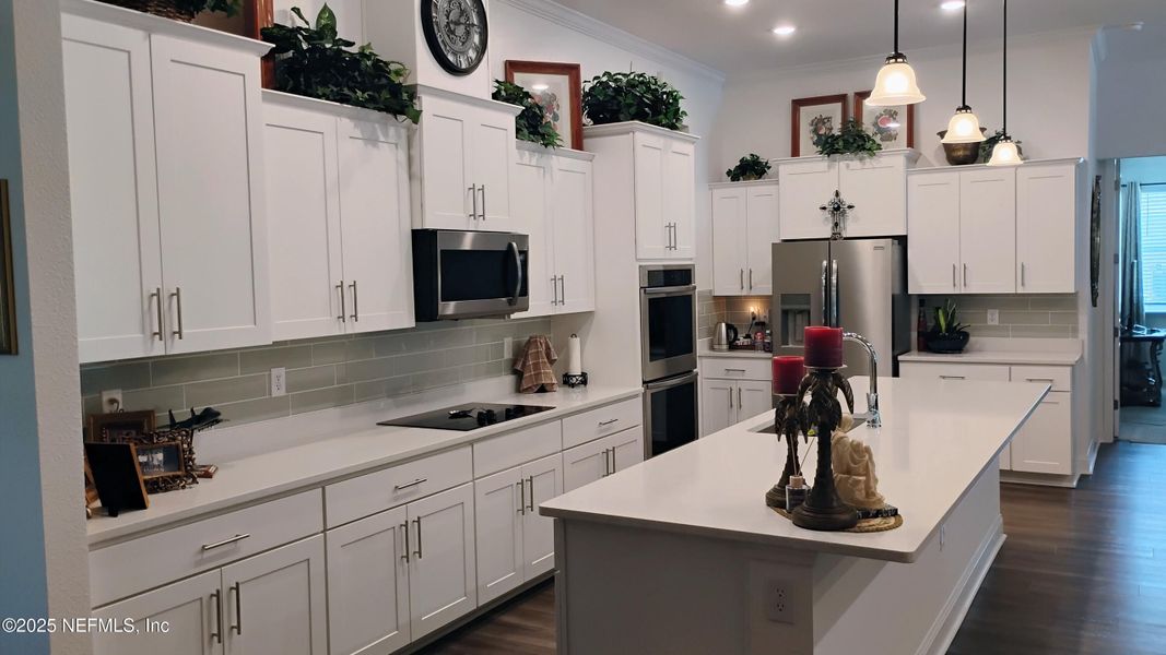 Furnished interior view inside a new home in , Callahan (Image 6). Furnished interior view inside a new home in , Callahan (Image 6).