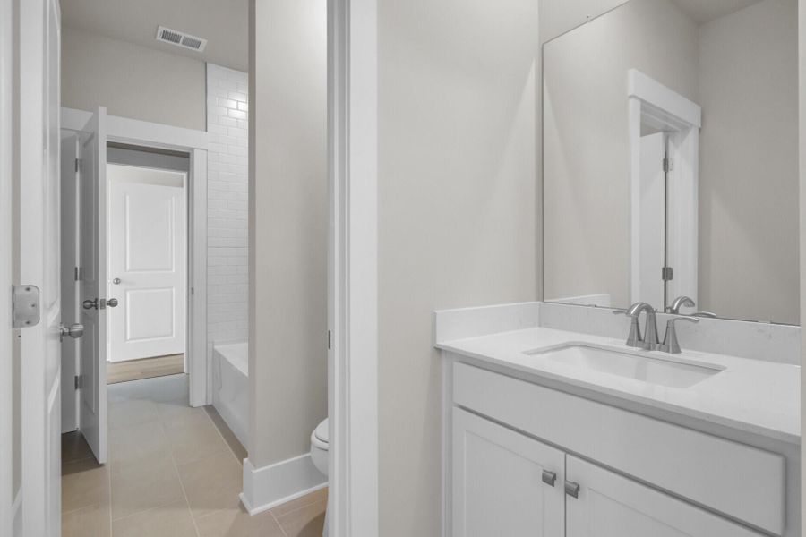 Image 32 of a home in .