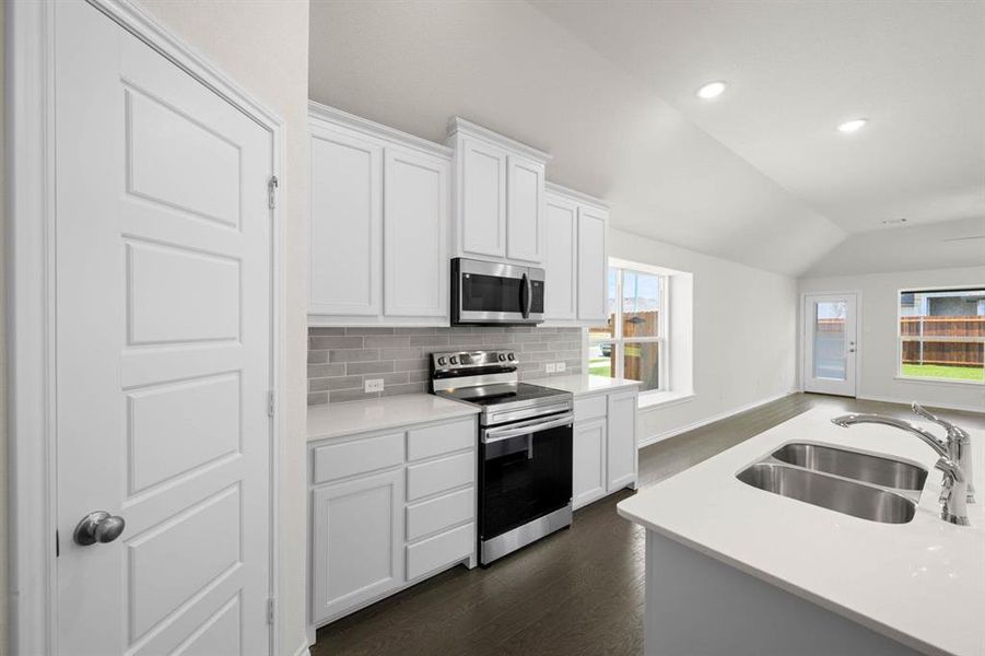 Furnished interior view inside a new home in Summer Crest, Crowley (Image 11).