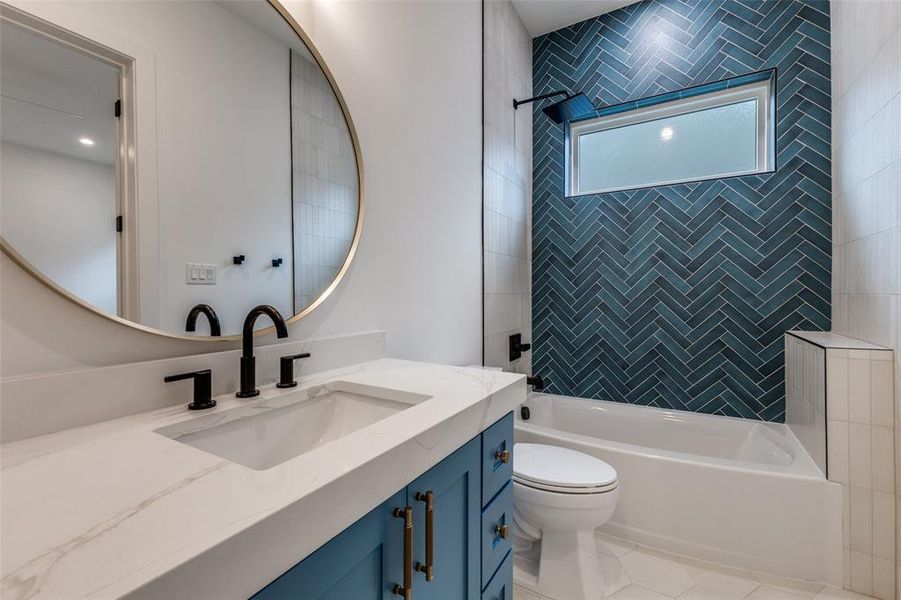 Furnished interior view inside a new home in , Dallas (Image 17). Furnished interior view inside a new home in , Dallas (Image 17).