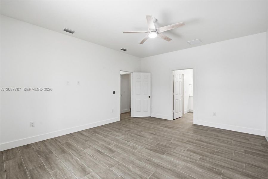Spacious, unfurnished interior of a new home in , Cape Coral (Image 14). Spacious, unfurnished interior of a new home in , Cape Coral (Image 14).