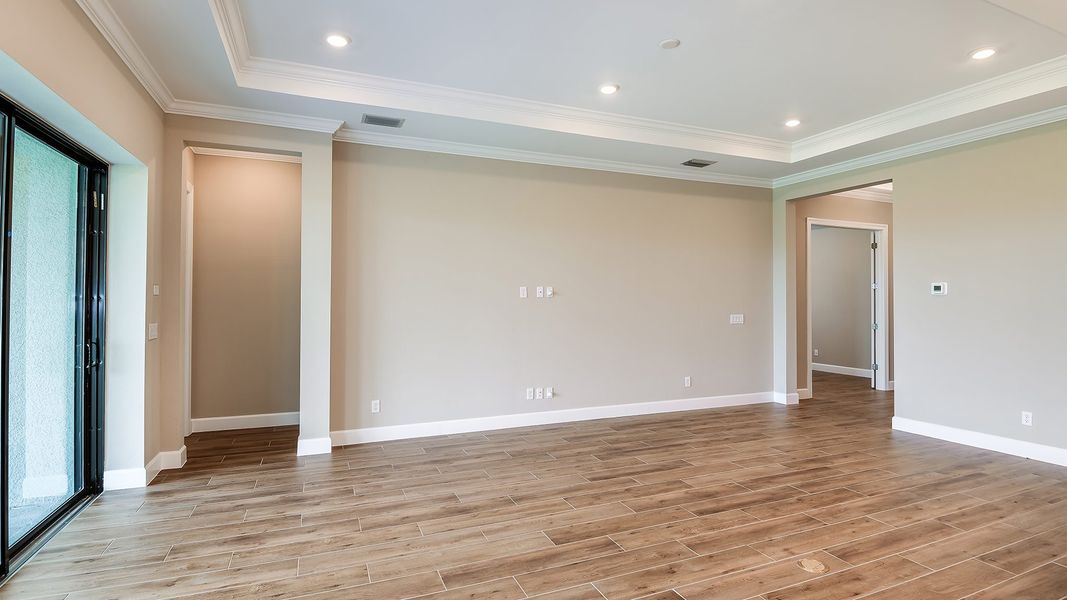 Spacious, unfurnished interior of a new home in Esplanade at Tradition, Port St. Lucie (Image 14). Spacious, unfurnished interior of a new home in Esplanade at Tradition, Port St. Lucie (Image 14).