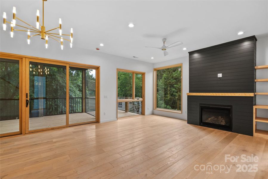 Spacious, unfurnished interior of a new home in , Asheville (Image 40).