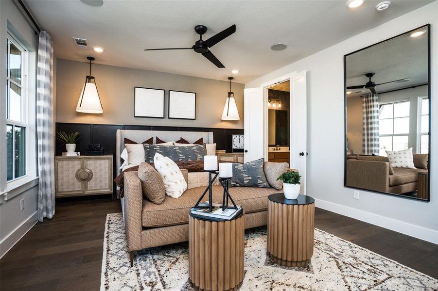 Furnished interior view inside a new home in Fields, Frisco (Image 8). Furnished interior view inside a new home in Fields, Frisco (Image 8).