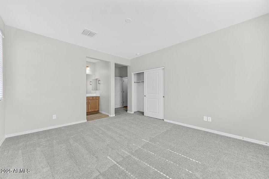 9964 W Piccadilly Road - Ready Now!