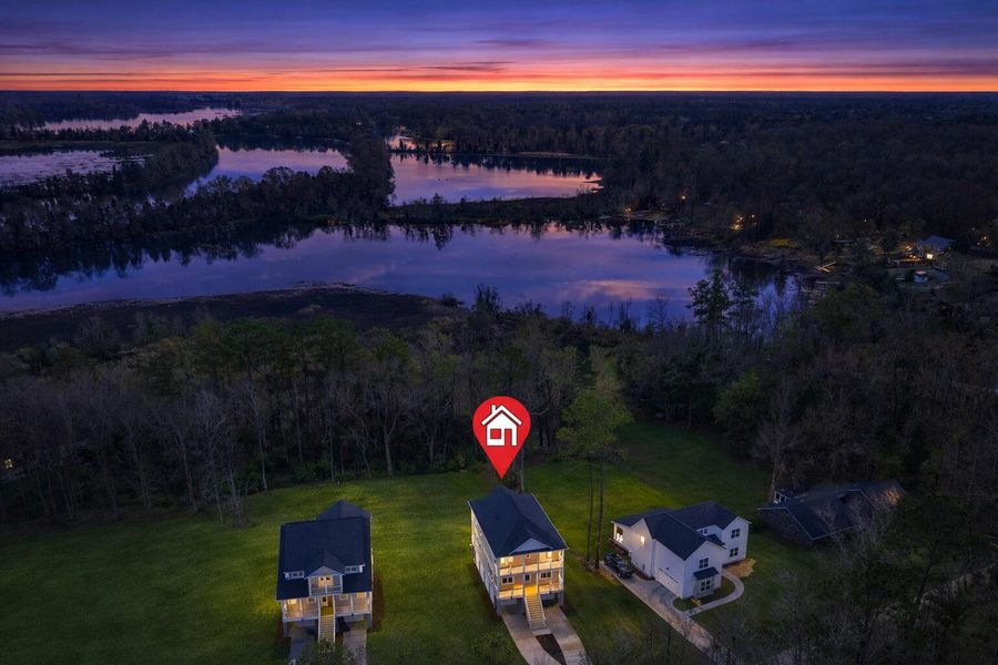 Image 39 of a home in .