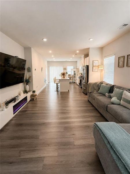 Furnished interior view inside a new home in , Hoschton (Image 5).