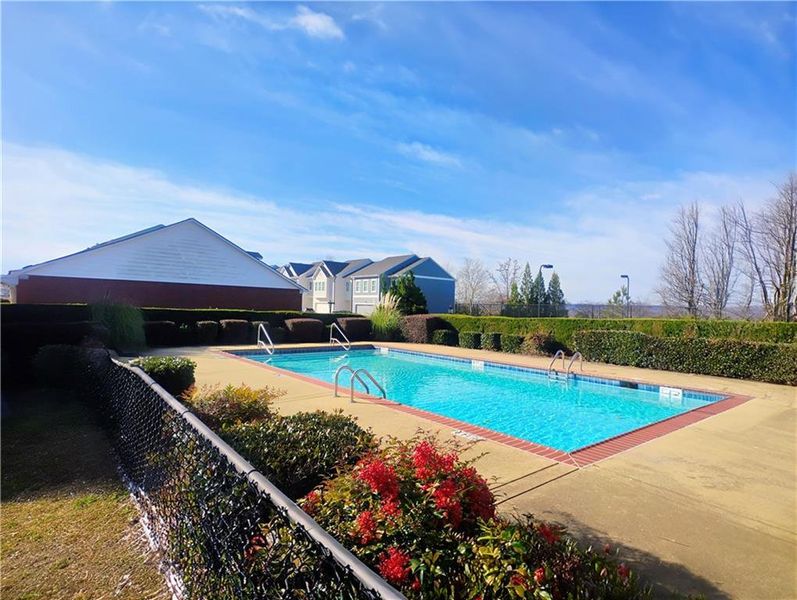 Community amenities in , Calhoun (Image 16).