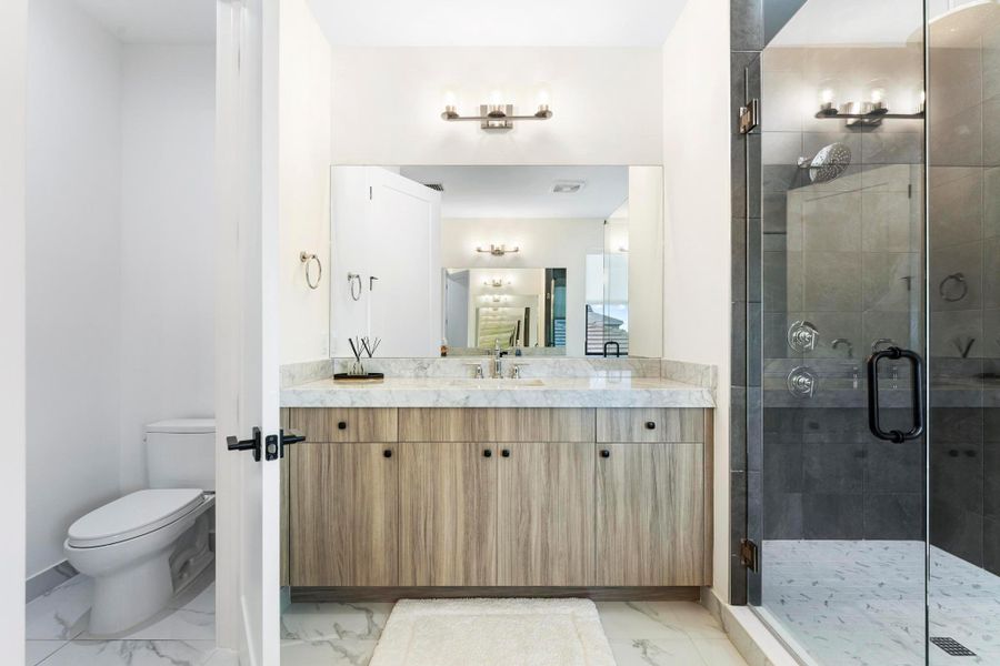 Furnished interior view inside a new home in , Palm Beach Gardens (Image 7).