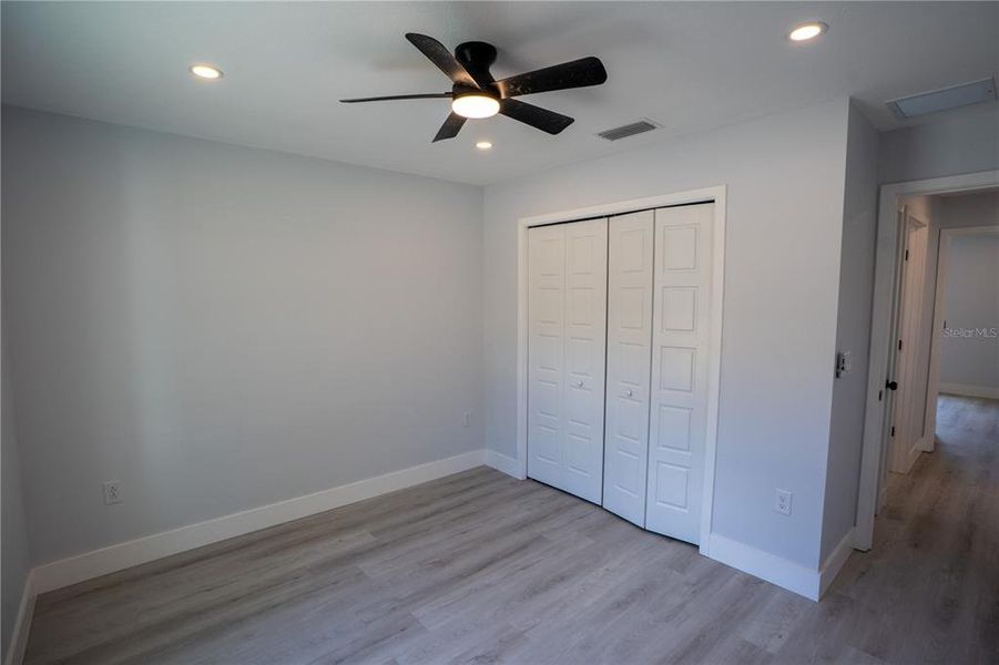 Spacious, unfurnished interior of a new home in , Dunnellon (Image 14).